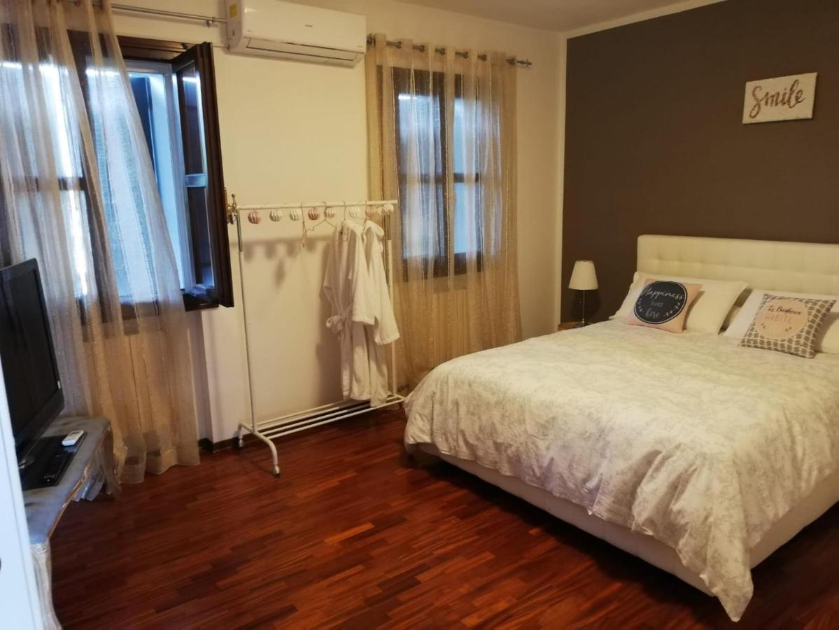 Casa Pella Lägenhet Pordenone Exteriör bild