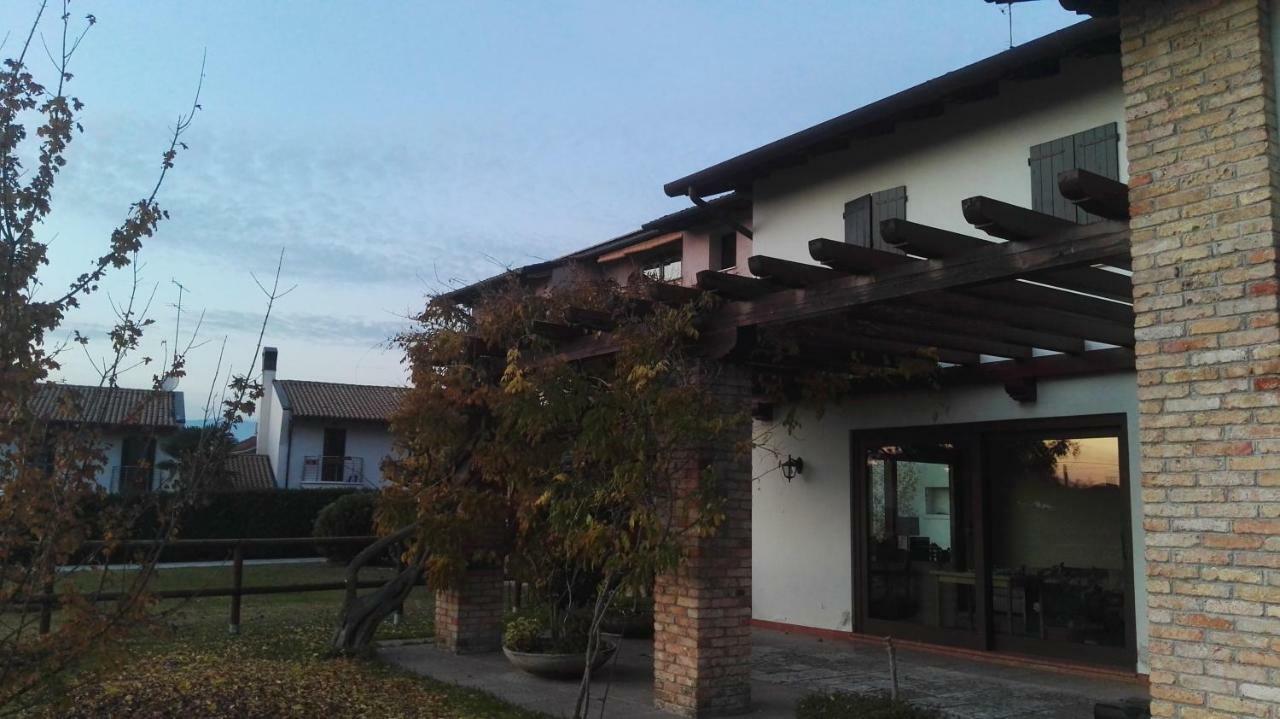 Casa Pella Lägenhet Pordenone Exteriör bild